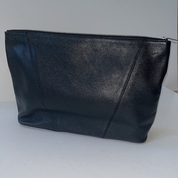 Vince Oversized Fold Over Leather Clutch - Picture 2 of 8